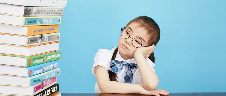 斜視會并發(fā)哪些容易混淆的疾??？